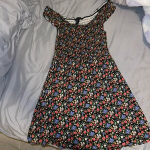 Off the shoulder floral sundress. Size medium.
